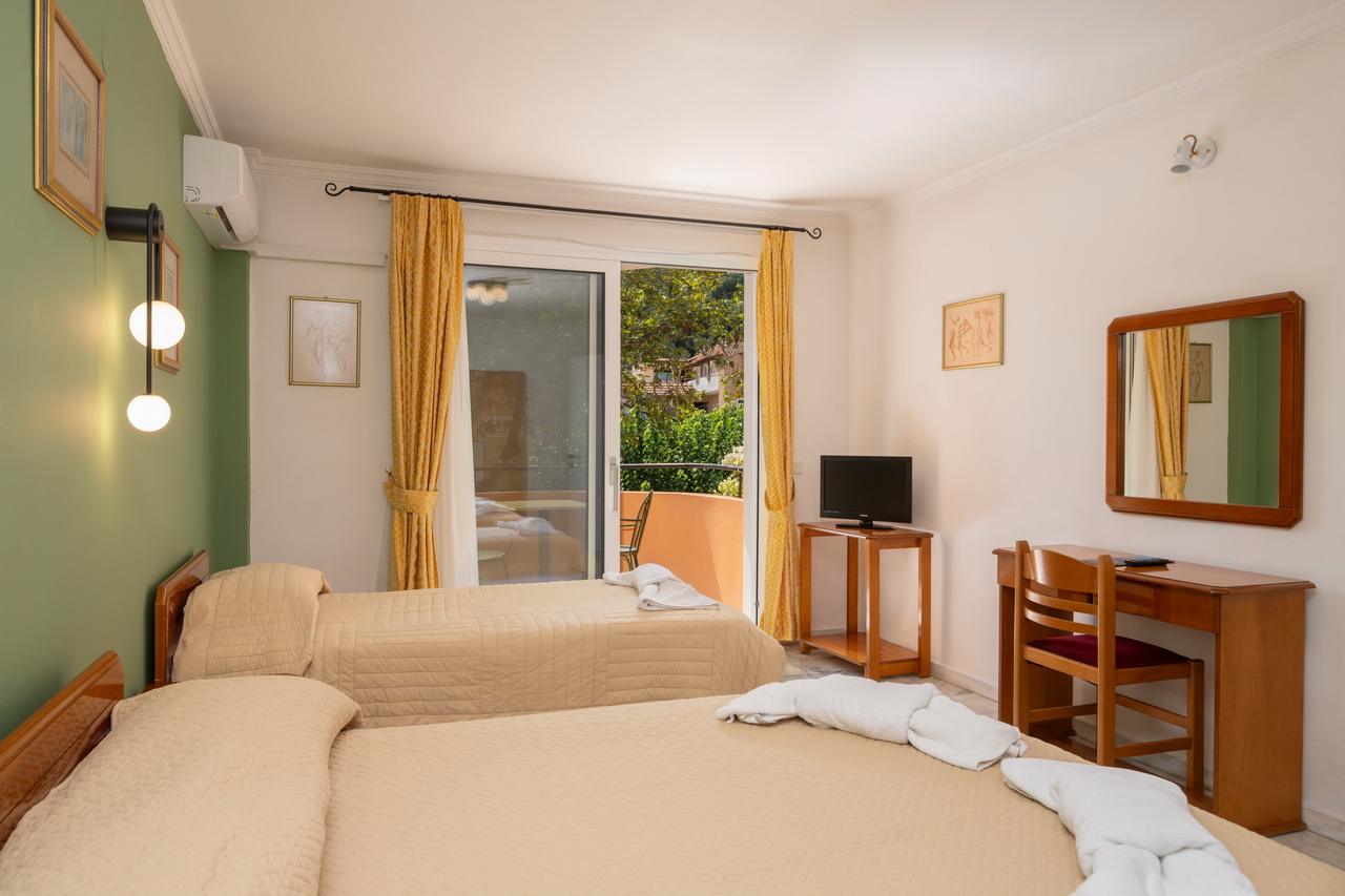 Odysseus Palace Hotel One Bedroom Deluxe Apartment